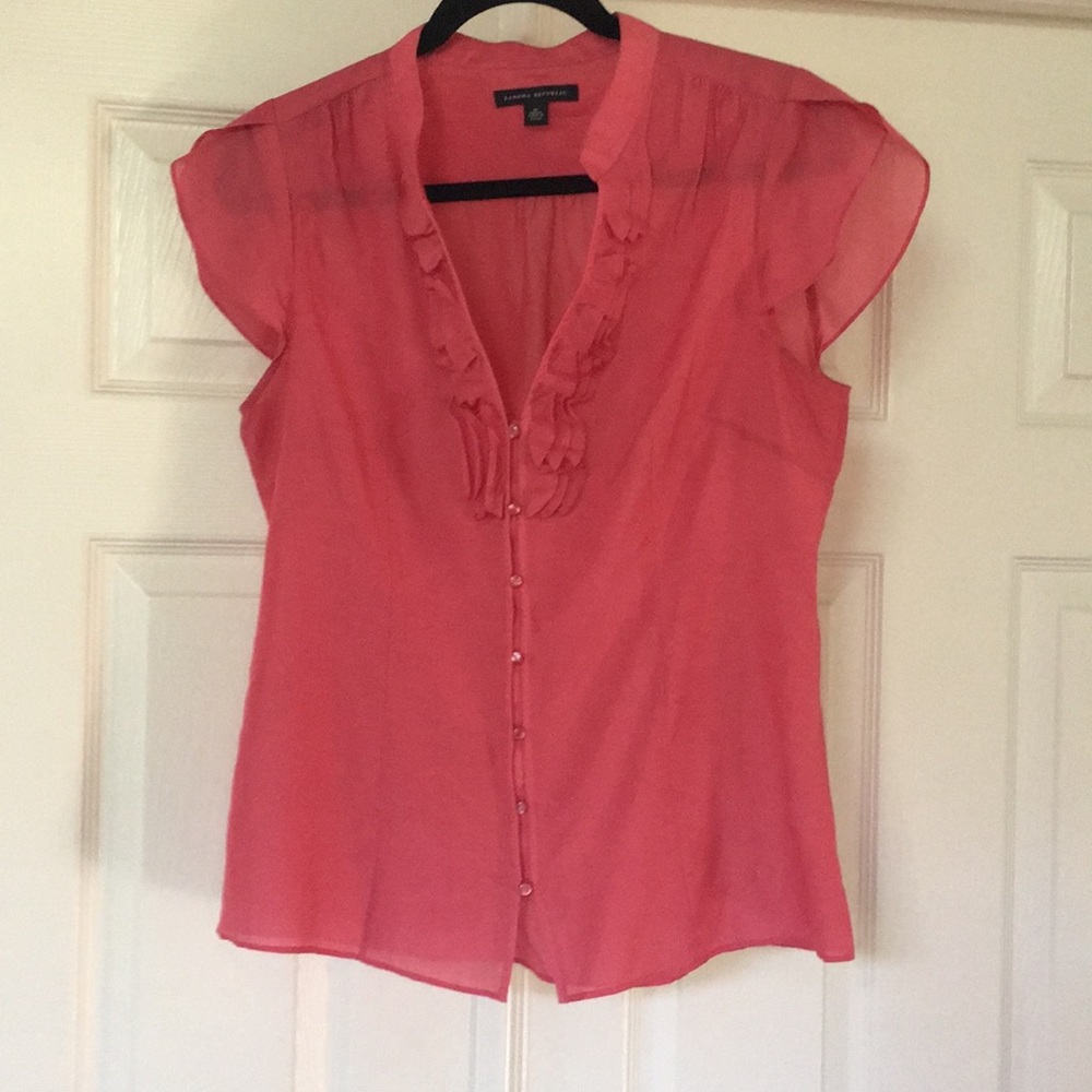 Banana Republic flutter sleeve blouse